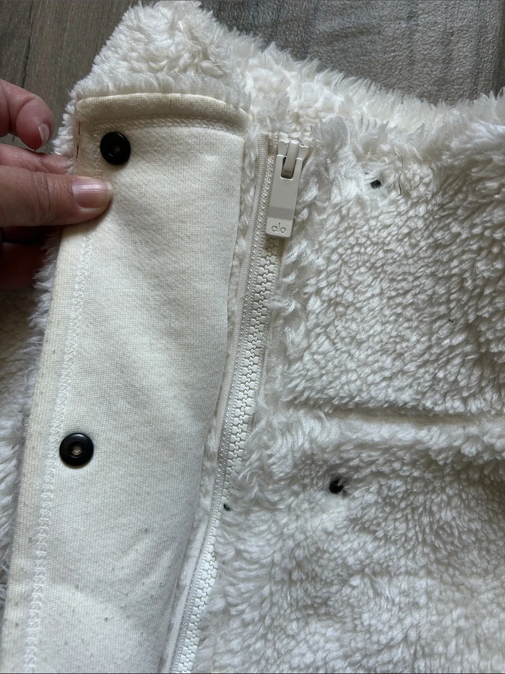 ALO Yoga Ivory Sherpa Zip Jacket